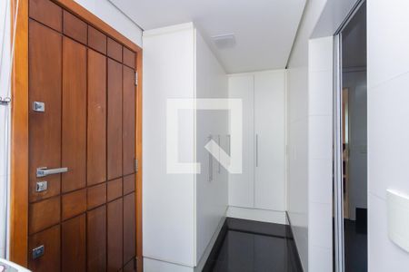 Apartamento à venda com 146m², 4 quartos e 4 vagasEntrada 