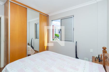 Apartamento à venda com 146m², 4 quartos e 4 vagasQuarto
