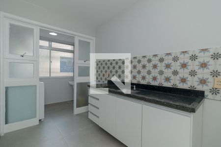 Apartamento à venda com 69m², 2 quartos e 1 vagaCozinha