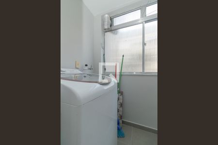 Apartamento à venda com 69m², 2 quartos e 1 vagaÁrea de serviço