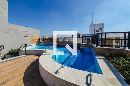 Apartamento à venda com 22m², 1 quarto e sem vaga Apartamento à venda com 22m², 1 quarto e sem vagaÁrea comum - Piscina