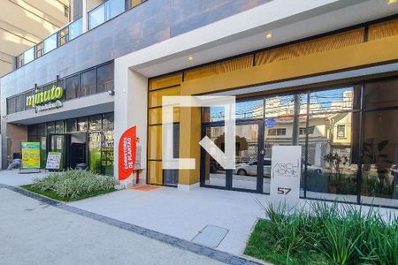 Apartamento à venda com 22m², 1 quarto e sem vaga Apartamento à venda com 22m², 1 quarto e sem vagaEntrada