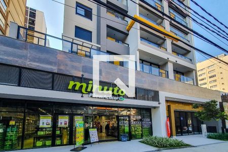 Apartamento à venda com 22m², 1 quarto e sem vaga Apartamento à venda com 22m², 1 quarto e sem vagaEntrada