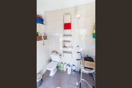 Casa à venda com 132m², 3 quartos e 2 vagas Casa à venda com 132m², 3 quartos e 2 vagasÁrea de Serviço