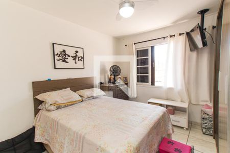 Quarto 1   de casa à venda com 3 quartos, 132m² em Vila Mazzei, São Paulo