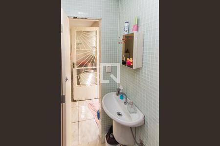 Casa à venda com 132m², 3 quartos e 2 vagas Casa à venda com 132m², 3 quartos e 2 vagasBanheiro 2