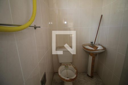 Casa à venda com 339m², 5 quartos e 1 vagaBanheiro de serviço