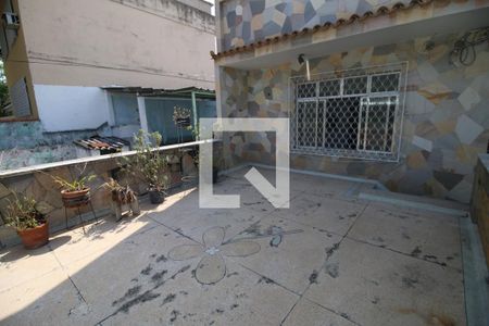 Casa à venda com 339m², 5 quartos e 1 vagaÁrea comum - Deck