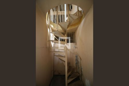 Casa à venda com 339m², 5 quartos e 1 vagaEscada do Terraço