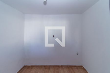 Casa à venda com 180m², 5 quartos e 2 vagas Casa à venda com 180m², 5 quartos e 2 vagasQuarto 4