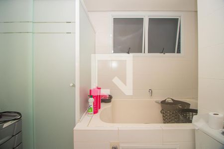 Apartamento à venda com 120m², 3 quartos e 2 vagas Apartamento à venda com 120m², 3 quartos e 2 vagasBanheiro da Suíte