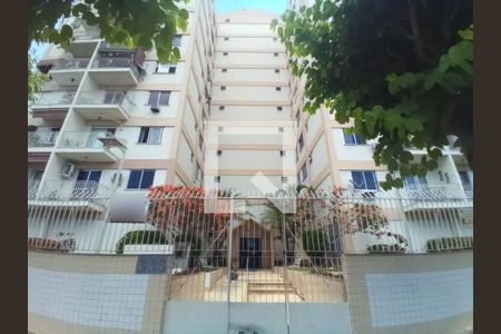 Apartamento à venda com 70m², 2 quartos e 1 vagaFachada