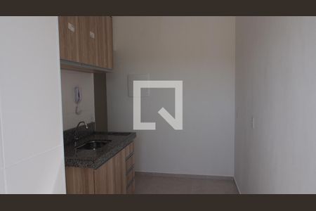 Cozinha e Área de Serviço de apartamento para alugar com 2 quartos, 47m² em Parque Residencial Jundiaí, Jundiaí
