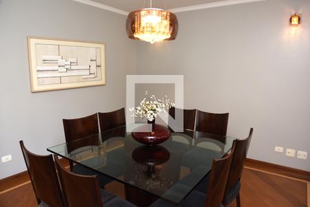 Casa à venda com 330m², 4 quartos e 5 vagasSala de Jantar