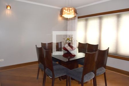 Casa à venda com 330m², 4 quartos e 5 vagasSala de Jantar