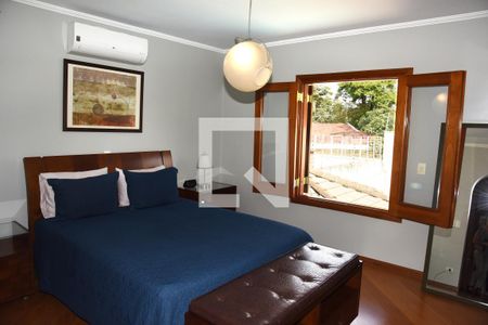 Casa à venda com 330m², 4 quartos e 5 vagasSuíte master