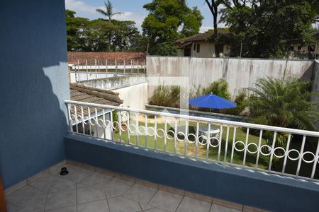 Casa à venda com 330m², 4 quartos e 5 vagasVaranda da Suíte 2