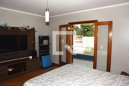 Casa à venda com 330m², 4 quartos e 5 vagasSuíte 2