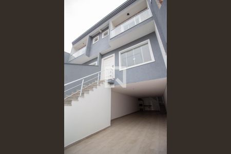 Casa à venda com 180m², 3 quartos e 5 vagas Casa à venda com 180m², 3 quartos e 5 vagasGaragem