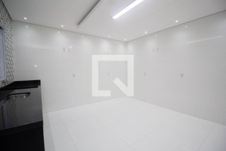 Casa à venda com 180m², 3 quartos e 5 vagas Casa à venda com 180m², 3 quartos e 5 vagasCozinha