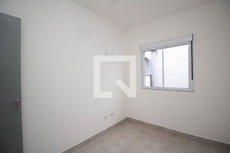 Casa à venda com 180m², 3 quartos e 5 vagas Casa à venda com 180m², 3 quartos e 5 vagasQuarto 2