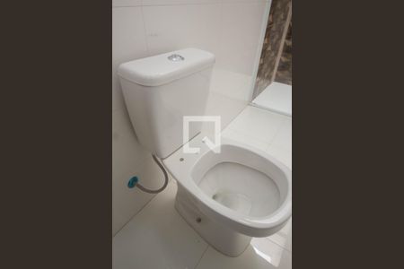 Casa à venda com 180m², 3 quartos e 5 vagas Casa à venda com 180m², 3 quartos e 5 vagasBanheiro Social