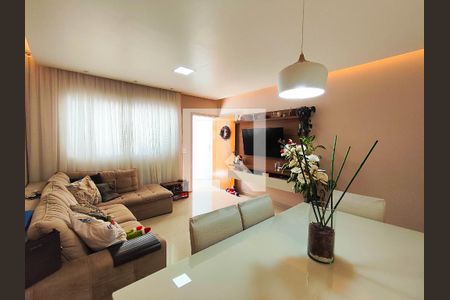 Sala de casa para alugar com 3 quartos, 100m² em Vila Camilopolis, Santo André