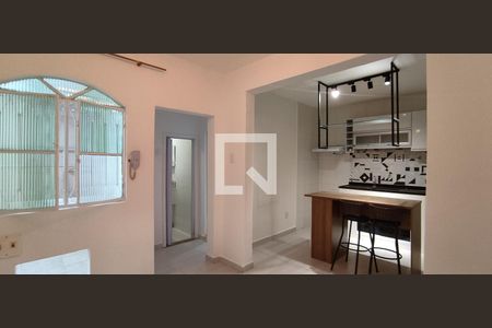 Sala com Cozinha Americana de casa para alugar com 2 quartos, 50m² em Cachambi, Rio de Janeiro