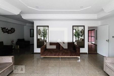 Apartamento à venda com 82m², 3 quartos e 2 vagas Apartamento à venda com 82m², 3 quartos e 2 vagasÁrea comum - Hall