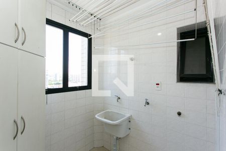 Apartamento à venda com 82m², 3 quartos e 2 vagas Apartamento à venda com 82m², 3 quartos e 2 vagasÁrea de Serviço
