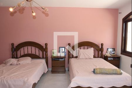 Casa à venda com 1000m², 3 quartos e 6 vagasSuíte 3