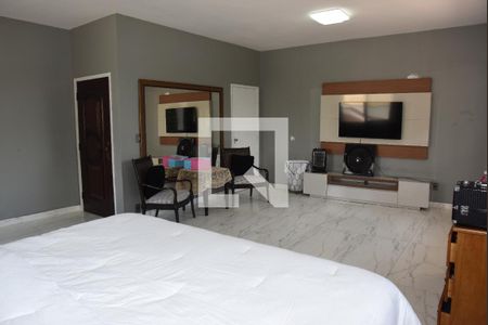 Casa à venda com 1000m², 3 quartos e 6 vagasSuíte 1