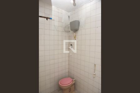 Casa à venda com 1000m², 3 quartos e 6 vagasGaragem - Banheiro