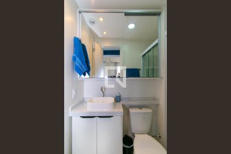 Apartamento à venda com 32m², 2 quartos e sem vaga Apartamento à venda com 32m², 2 quartos e sem vagaBanheiro