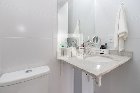 Apartamento à venda com 62m², 2 quartos e 1 vaga Apartamento à venda com 62m², 2 quartos e 1 vagaBanheiro