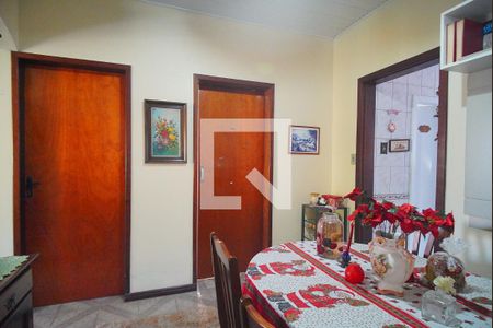 Casa à venda com 125m², 2 quartos e 2 vagas Casa à venda com 125m², 2 quartos e 2 vagasSala de Jantar