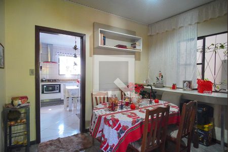 Casa à venda com 125m², 2 quartos e 2 vagas Casa à venda com 125m², 2 quartos e 2 vagasSala de Jantar
