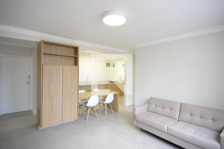 Sala de apartamento para alugar com 1 quarto, 50m² em Liberdade, São Paulo