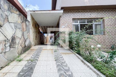 Casa à venda com 150m², 3 quartos e 4 vagas Casa à venda com 150m², 3 quartos e 4 vagasGaragem