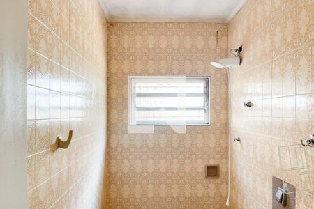 Casa à venda com 150m², 3 quartos e 4 vagas Casa à venda com 150m², 3 quartos e 4 vagasBanheiro 2