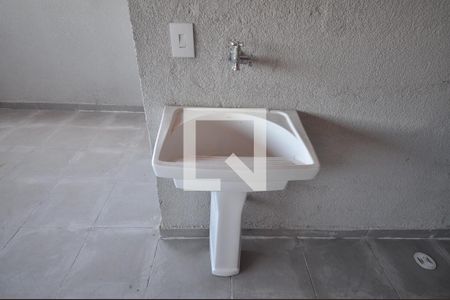 Casa de condomínio à venda com 90m², 2 quartos e 1 vagaÁrea de Serviço