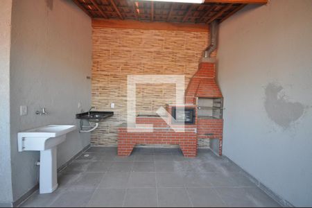 Casa de condomínio à venda com 90m², 2 quartos e 1 vagaChurrasqueira