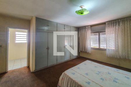 Casa à venda com 371m², 3 quartos e 4 vagas Casa à venda com 371m², 3 quartos e 4 vagasquarto 1 suite