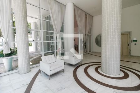 Apartamento à venda com 210m², 3 quartos e 3 vagasHall social