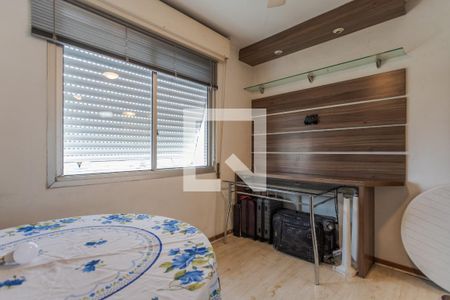 Apartamento à venda com 211m², 4 quartos e 2 vagas Apartamento à venda com 211m², 4 quartos e 2 vagasQuarto 2