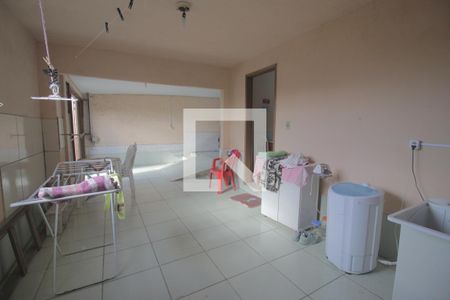 Casa à venda com 300m², 2 quartos e 1 vagaGaragem