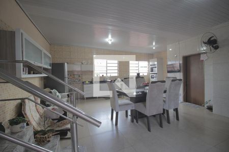 Casa à venda com 300m², 2 quartos e 1 vagaCozinha