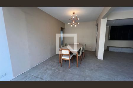 Apartamento para alugar com 150m², 3 quartos e 1 vaga Apartamento para alugar com 150m², 3 quartos e 1 vagaSala de Jantar