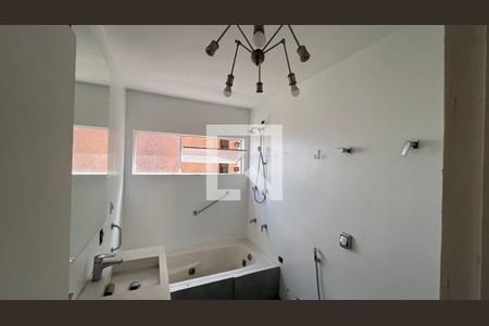 Apartamento para alugar com 150m², 3 quartos e 1 vaga Apartamento para alugar com 150m², 3 quartos e 1 vagaBanheiro 2