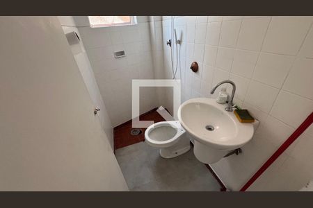 Apartamento para alugar com 150m², 3 quartos e 1 vaga Apartamento para alugar com 150m², 3 quartos e 1 vagaBanheiro de serviço